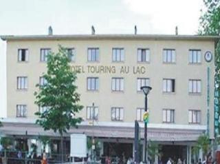 Touring Au Hotel